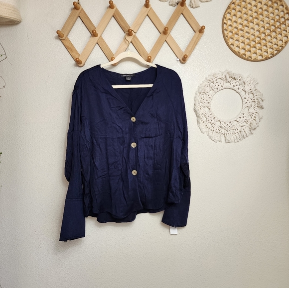 Something Navy Button Down Shirt Womens Size M Blue Long Sleeve V Neck - Picture 1 of 4